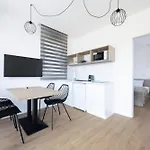 Oliver Apartment Kehidakustany