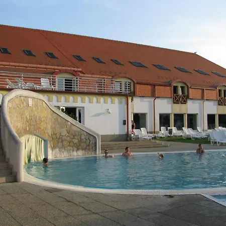 Oliver Apartman Kehidakustány