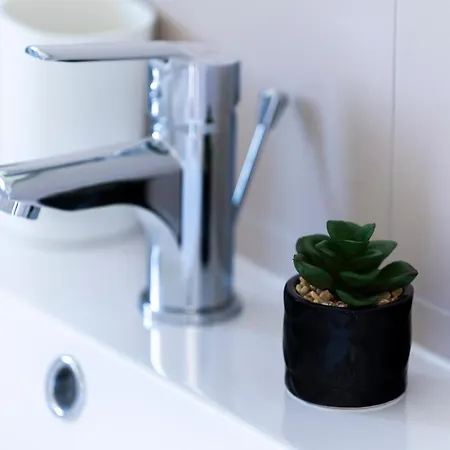 Oliver Kehidakustány