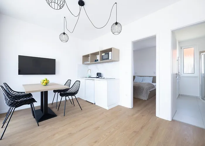 Oliver Apartment Kehidakustány